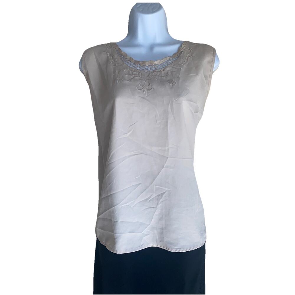 Voir Collection Women's Size M Sleeveless Blouse Top Beige W Embroidery Lace